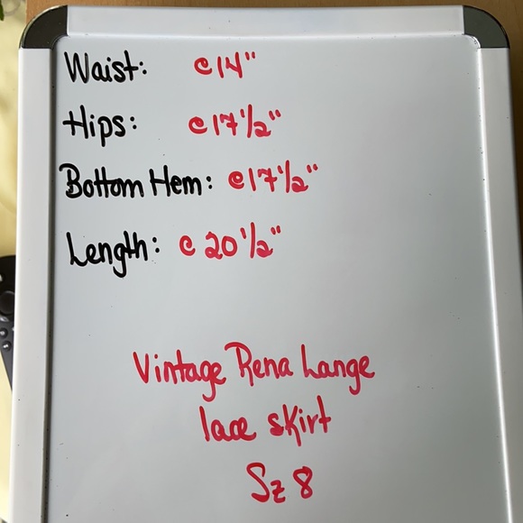 Vintage Rena Lange lace skirt - Picture 4 of 10